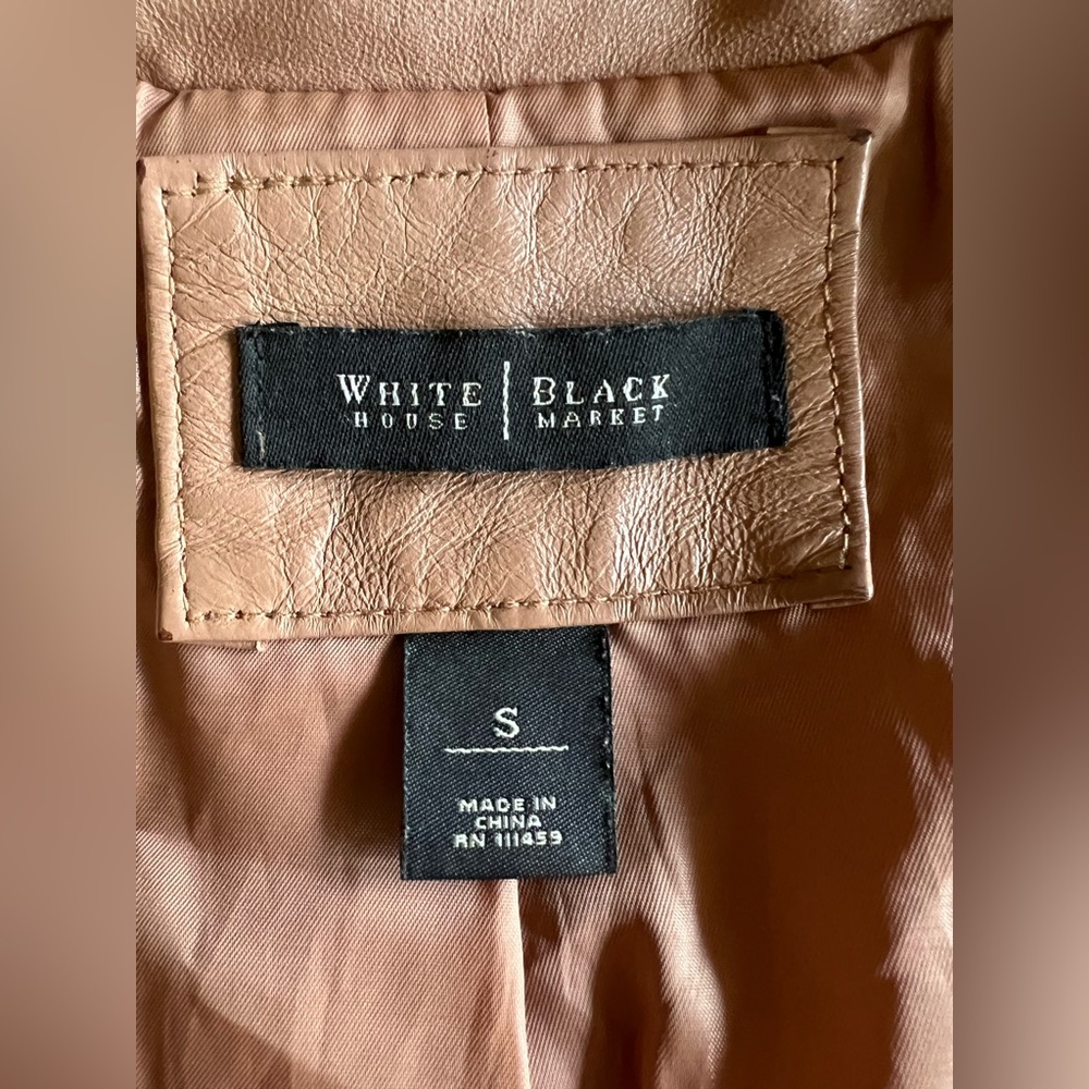 White House Black Market Light Mocha 100% Leather Perforated Moto Jacket Sz S - Picture 2 of 11